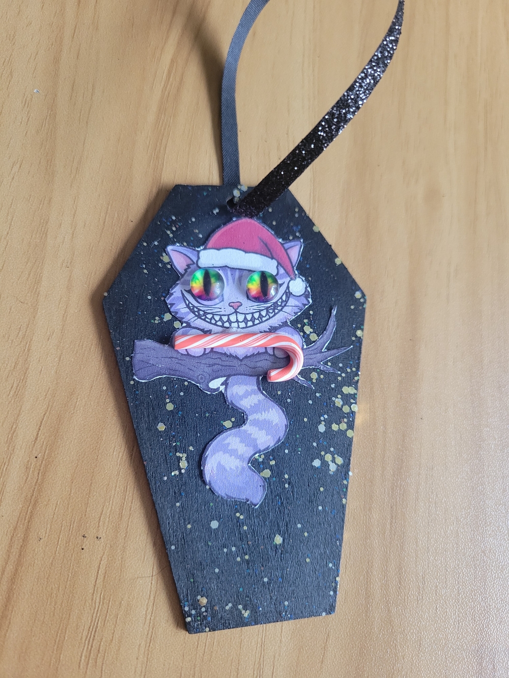🧋NEW🧋Cheshire Cat Holiday Ornament - Sparkle Ribbon